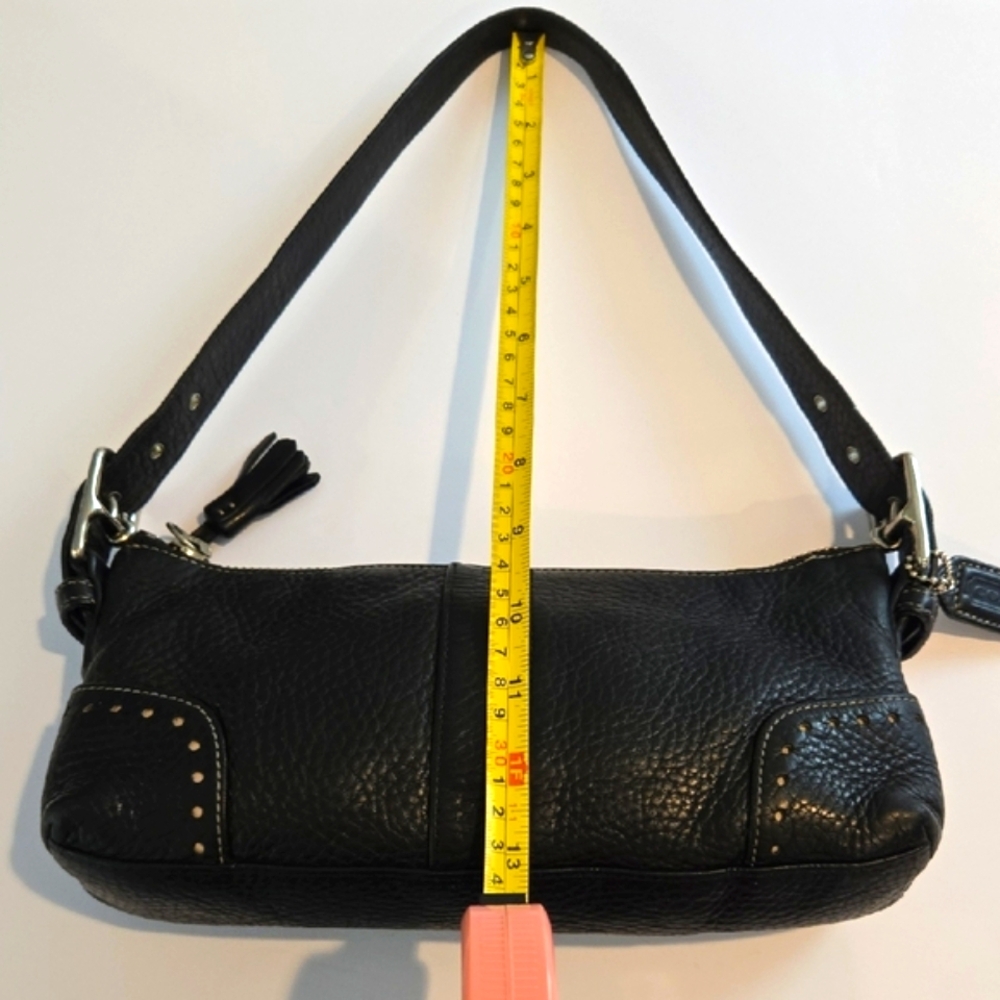 Coach - VINTAGE Black Leather Baguette - Picture 8 of 13